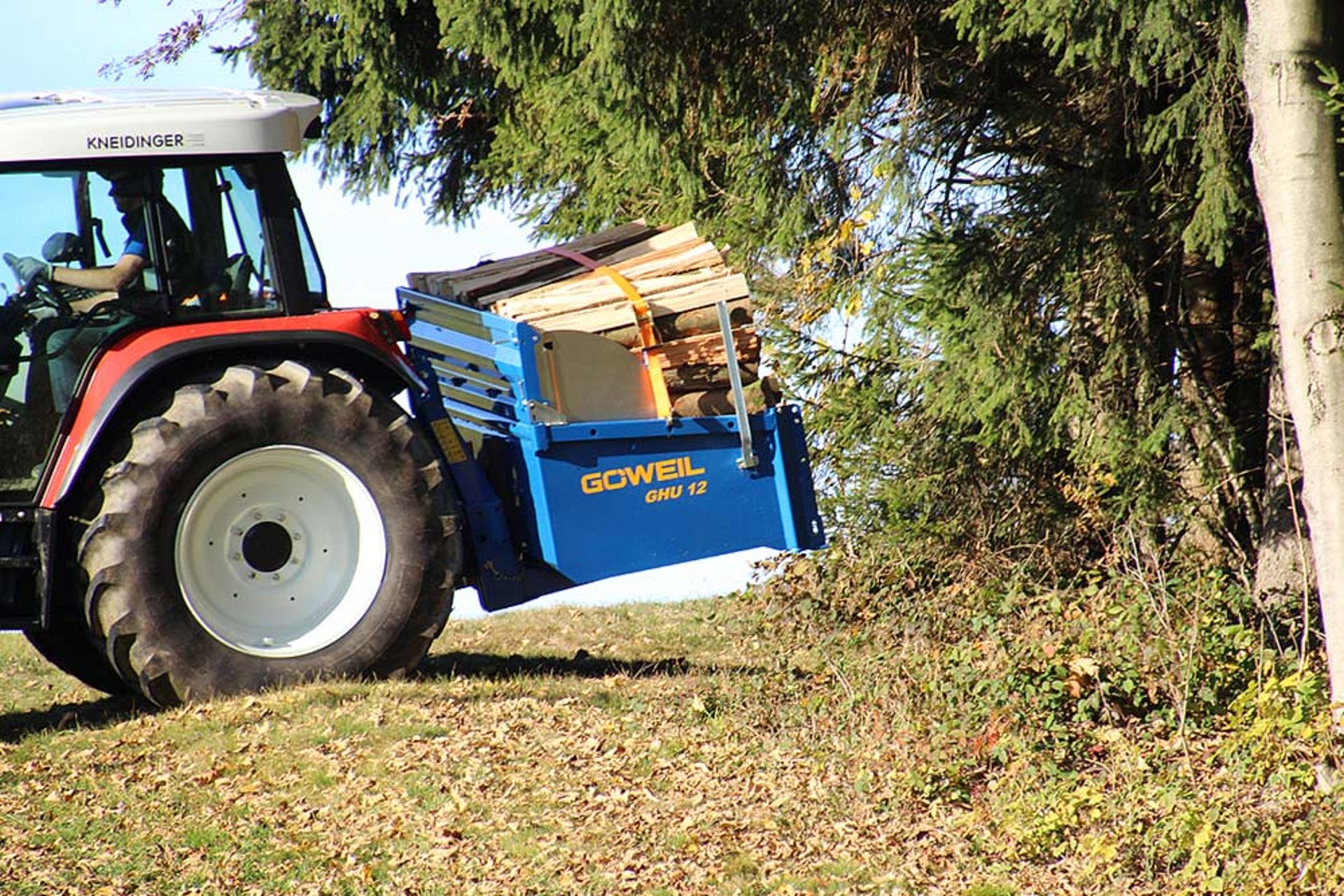 Utilisation parfaite pour les travaux de forêt.