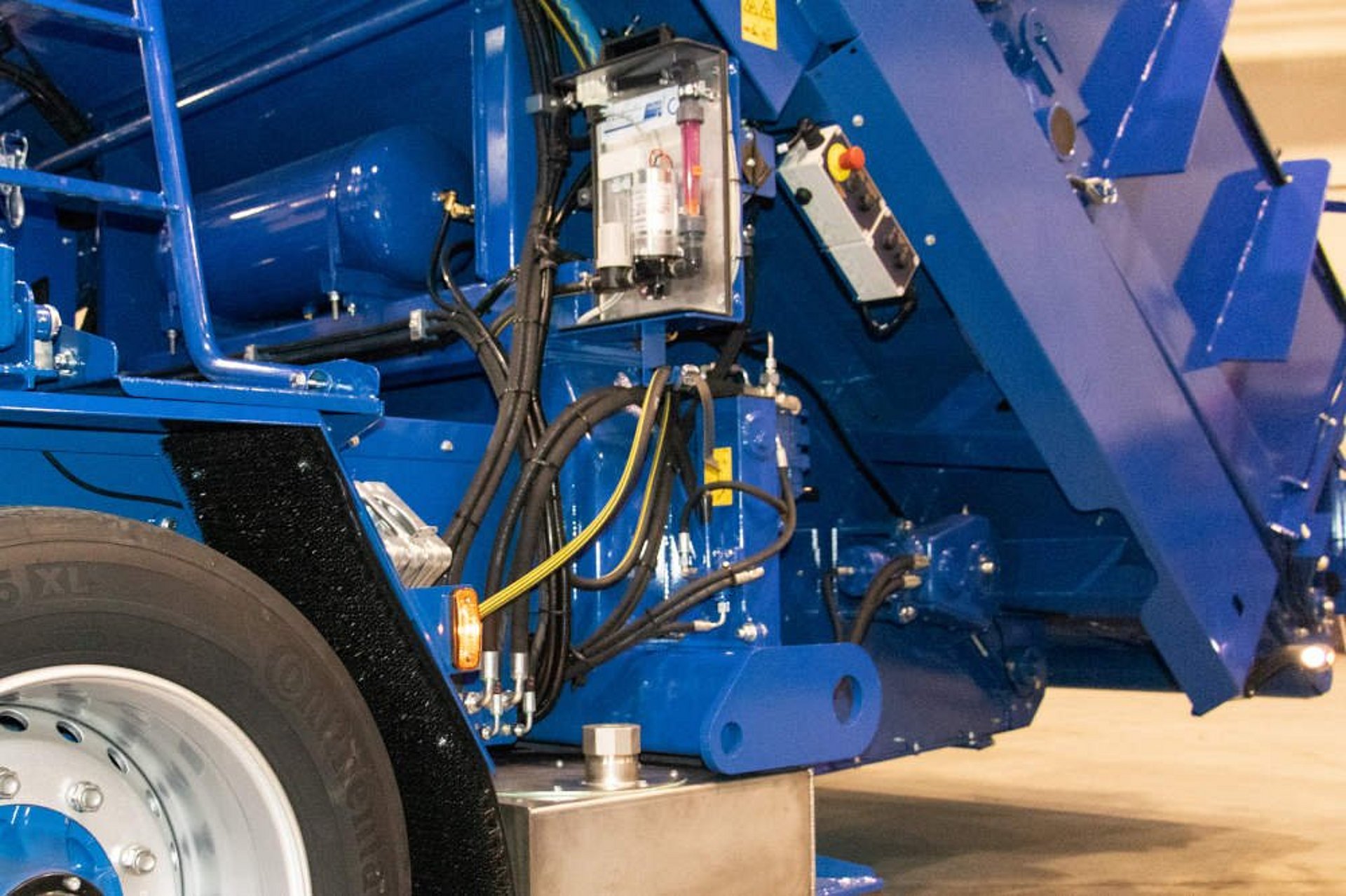 Bij onze G-1 F125 Kombi en de LT-Master kan optioneel een doseerinrichting worden opgebouwd.