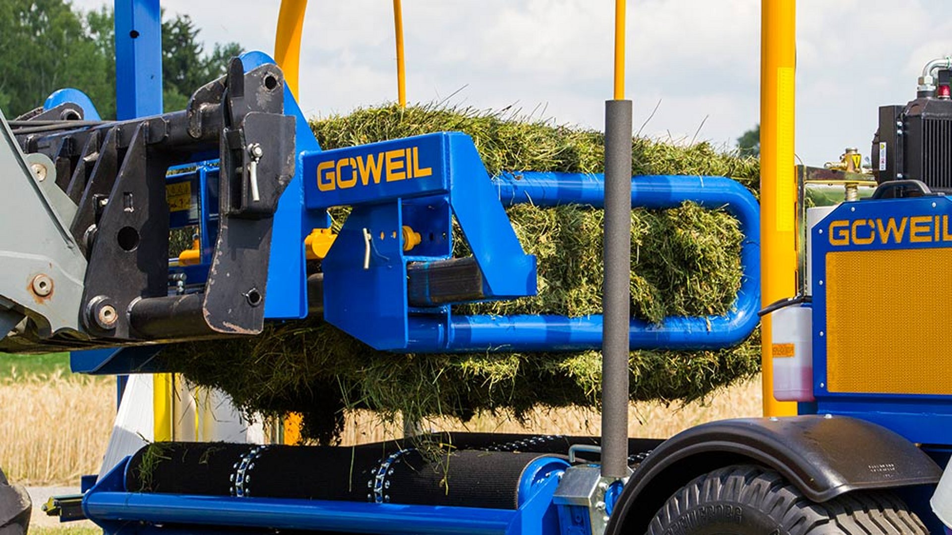 The BTGQU loading a stationary wrapper.