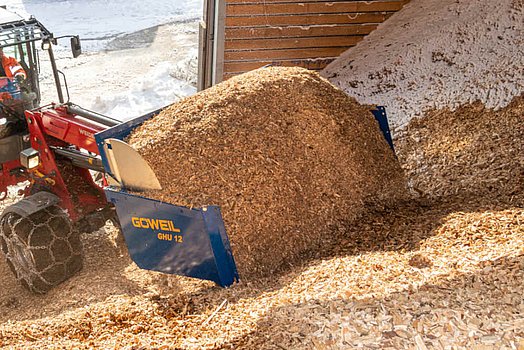 Le GÖWEIL GHU 12 est parfaitement adapté pour le transport de déchets de bois.