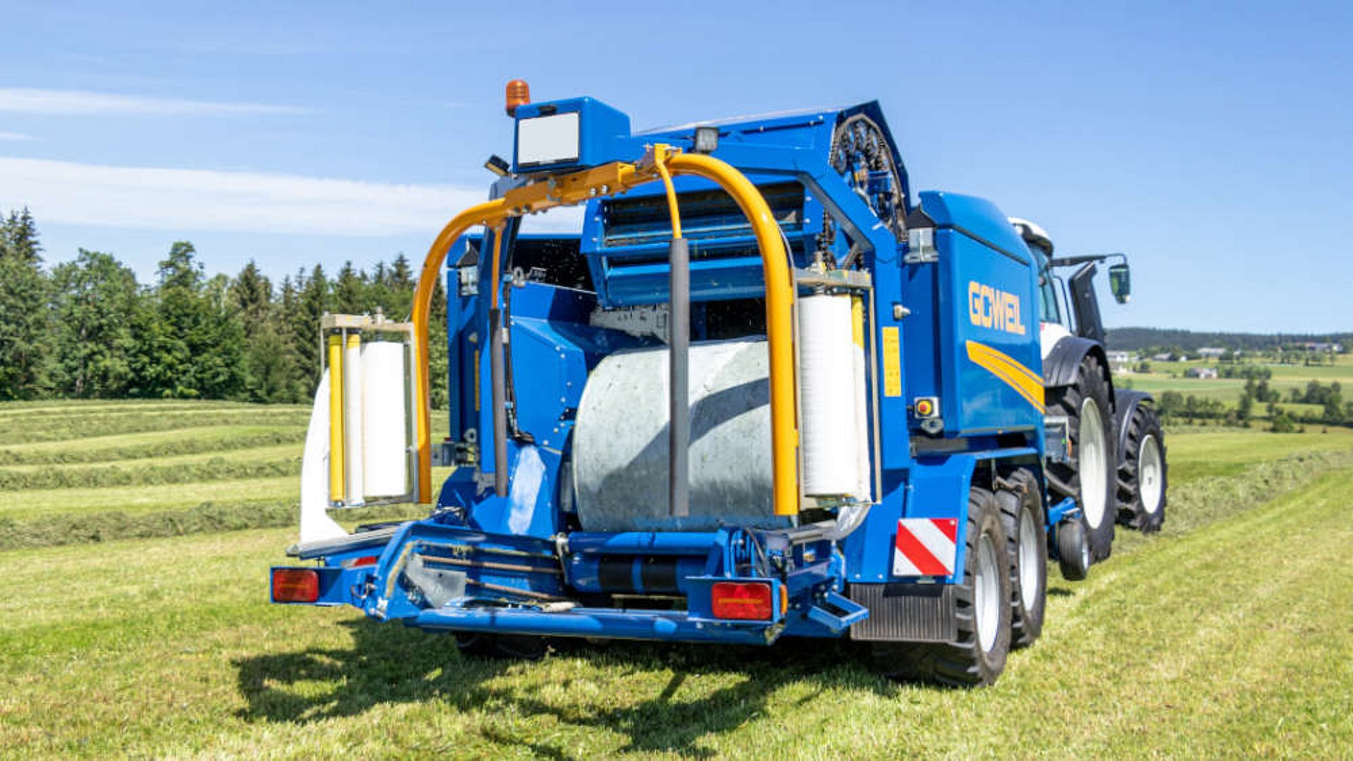 The ALL NEW Göweil G1 F125 Kombi baler/wrapper is available NOW! We have  secured a limited number of machines, and it is expected that demand will  be, By Webbline Agriculture Ltd