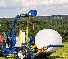 Die Ballenablage erfolgt schonend nach hinten.