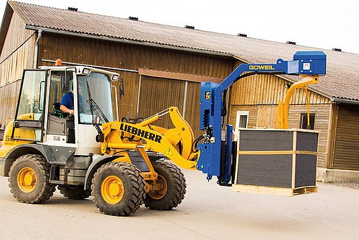 Con la GÖWEIL G1010, los palets no solo se pueden envolver, sino también transportar directamente.