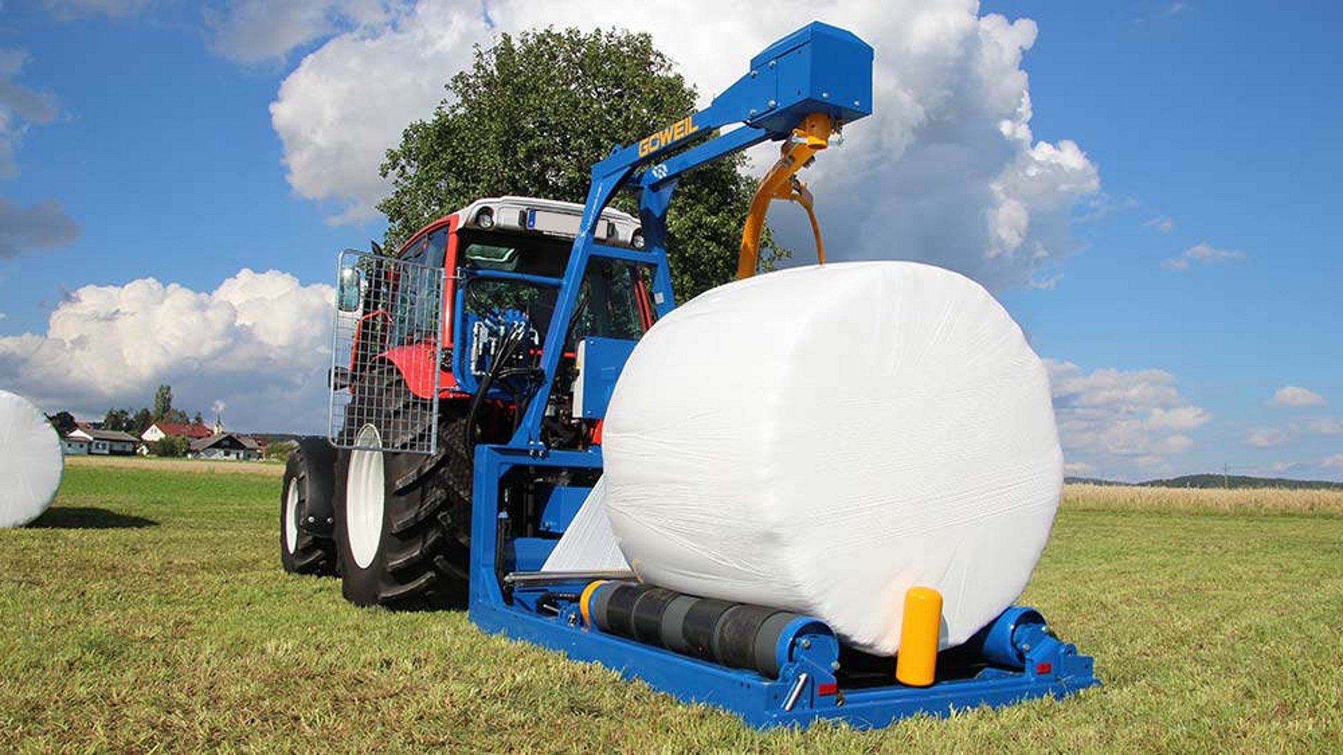 Le couteau à lame rétractable antirouille garantit une découpe propre et précise du film.