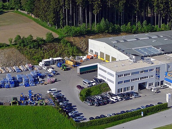 Der Hauptsitz der Firma GÖWEIL ist in Kirchschlag bei Linz (Oberösterreich).