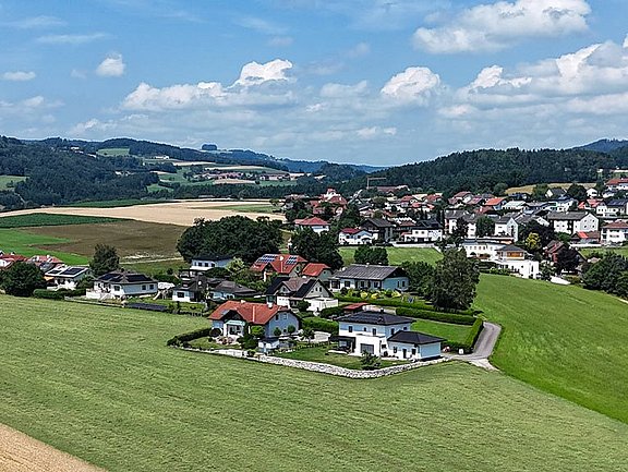 Der Praxistest der Maschinen wurde auf dieser Wiese durchgeführt. 