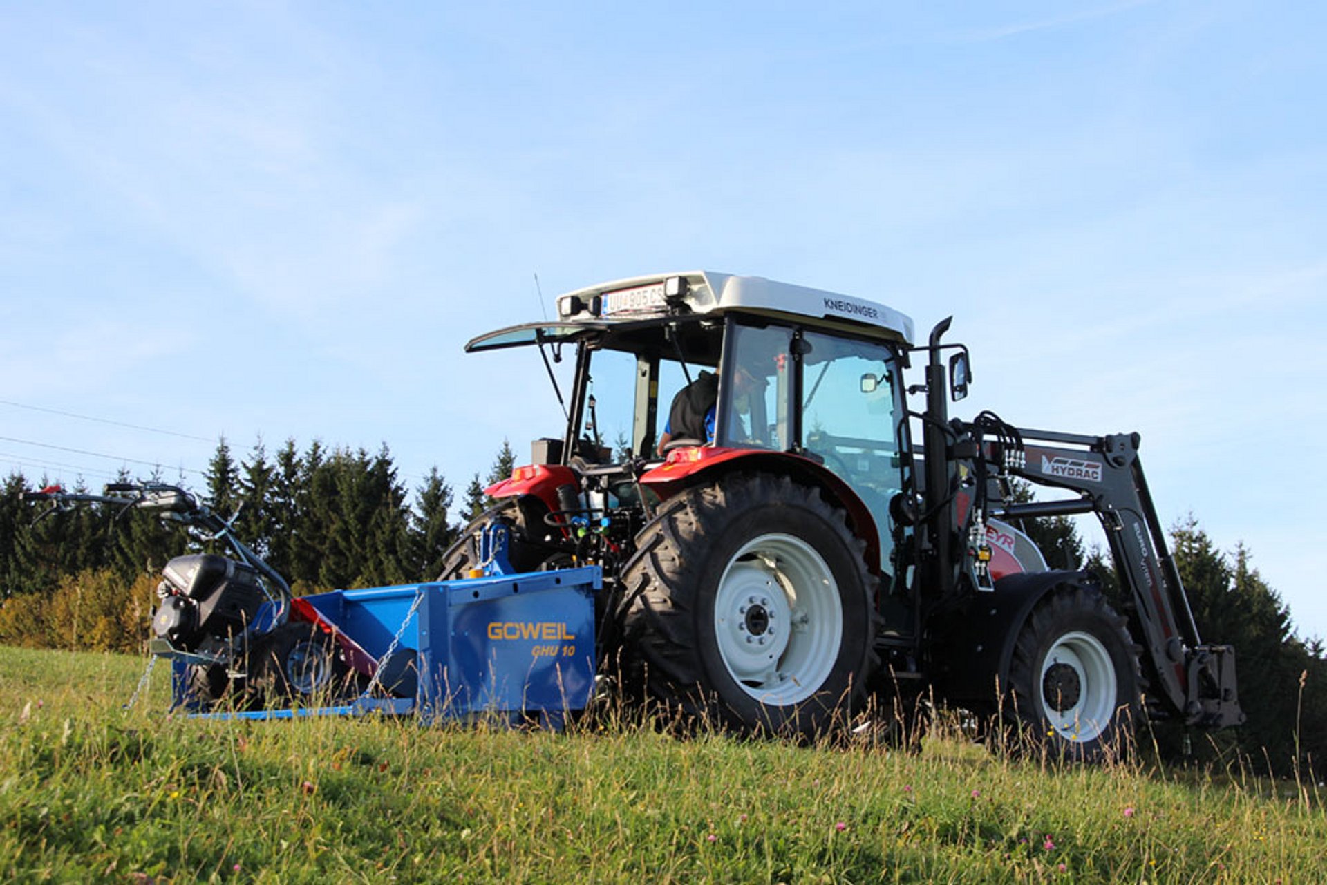Czerpakami firmy Göweil można bez wysiłku transportować urządzenia i materiały.