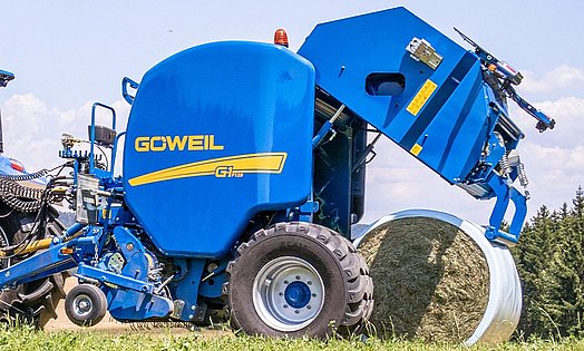 Der optionale Ballenfänger fixiert den Ballen bei der Ablage.