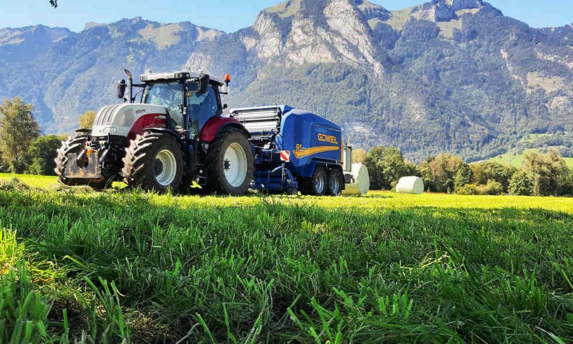 Mit der G-1 F125 Kombi werden die Arbeitsschritte Pressen und Wickeln in einer Maschine kombiniert.