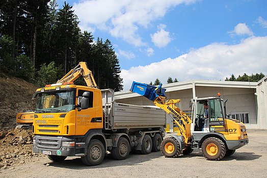 Maximum dumping height with the GHU 10 made by Göweil.