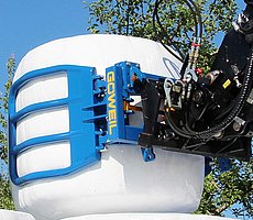 La forme spéciale de la pince permet de ne pas endommager la balle inférieure lors de l’empilage.