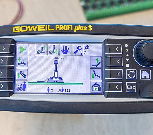 G4020 Q Profi är utrustad med kontrollen PROFI.