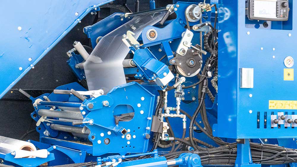 Presskammer der GÖWEIL LT-Master F60 im Materialfluss